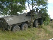 Zlot pojazdów militarnych i terenowych w Winowie - 20070701210612S7001383.jpg