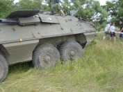 Zlot pojazdów militarnych i terenowych w Winowie - 20070701210612S7001384.jpg