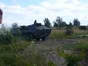 Zlot pojazdów militarnych i terenowych w Winowie - 20070701210612S7001394.jpg