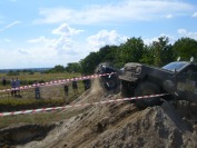 Zlot pojazdów militarnych i terenowych w Winowie - 20070701210612S7001407.jpg