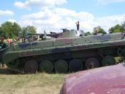 Zlot pojazdów militarnych i terenowych w Winowie - 20070701210612S7001414.jpg