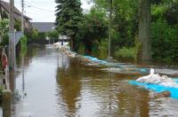 Powódź 2010 - Czarnowąsy, Dobrzeń Wielki, Dobrzeń Mały, Opole - 2800_powodz_opole_2010_015.jpg