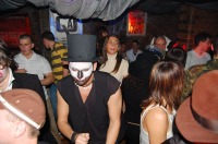 Halloween Party w Aquarium - 479_tn_DSC_0049.jpg