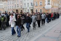 Polonez maturzystów na opolskim rynku  - 727_dsc_0475.jpg