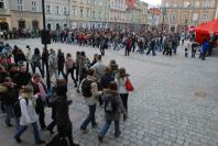 Polonez maturzystów na opolskim rynku  - 727_dsc_0560.jpg