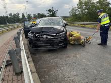 Zderzenie dwóch pojazdów na ulicy Niemodlińskiej. Jedna osoba poszkodowana