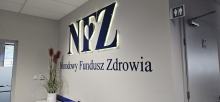 Opolski NFZ wydał blisko 10 000 kart EKUZ w lipcu: przypomnienie dla wyjeżdżających na wakacje