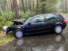 Wypadek na ulicy Brzezińskiej w Opolu:  Trzy osoby oddaliły  się z miejsca zdarzenia