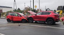 Czołowe zderzenie na ul. Częstochowskiej w Opolu