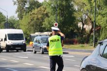 Dwóch kierowców zatrzymano za znaczną prędkość. Kolejny za brak uprawnień 