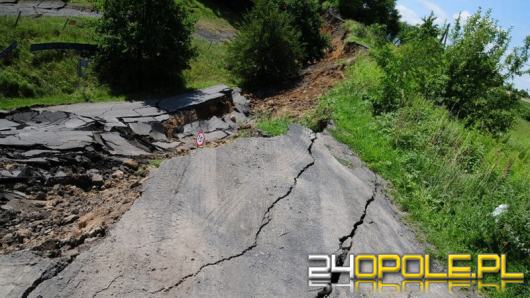 Co dalej z zawaloną drogą pod Niemodlinem?