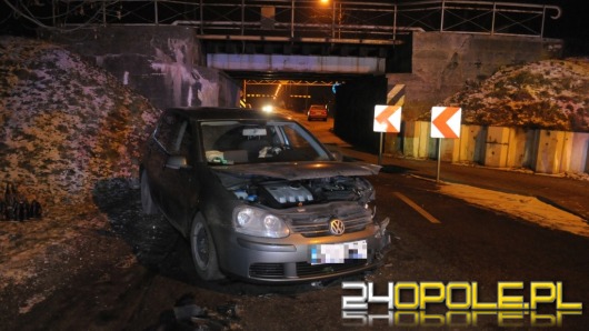 Zderzenie dwóch aut na ul. Krapkowickiej w Opolu