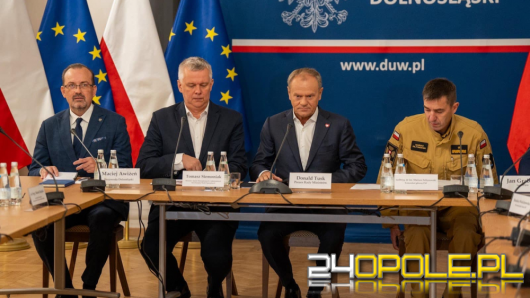 Śląsk w największym zagrożeniu zawirowań pogodowych. Wizyta Tuska we Wrocławiu 