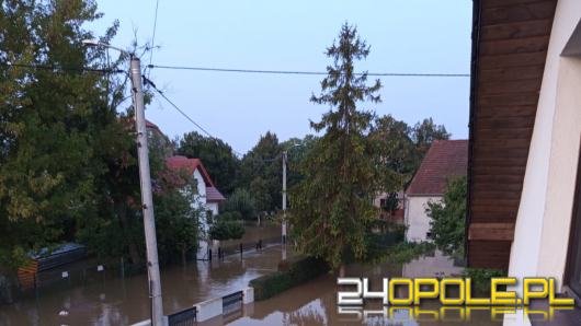 Sytuacja powodziowa w województwie opolskim: ewakuacje i prace naprawcze na wałach