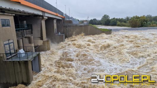 Zbiorniki przeciwpowodziowe pracują prawidłowo. Zmniejszono zrzut wody ze zbiornika Nysa