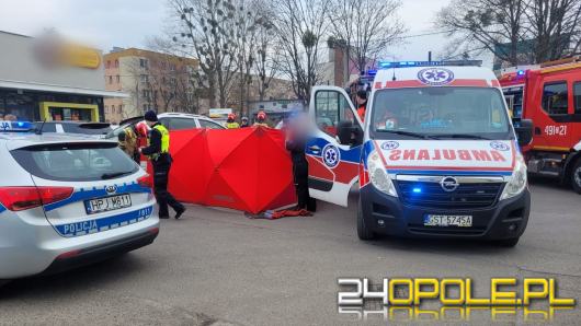 Tragiczny wypadek na parkingu przed marketem w Strzelcach Opolskich