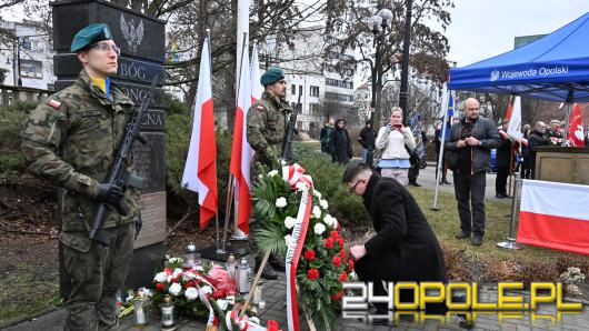 Narodowy Dzień Pamięci Żołnierzy Wyklętych w Opolu - uroczystości na Placu Wolności