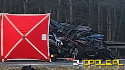 Tragiczny wypadek na autostradzie A4 pod Opolem: jedna ofiara śmiertelna, trzy osoby ranne